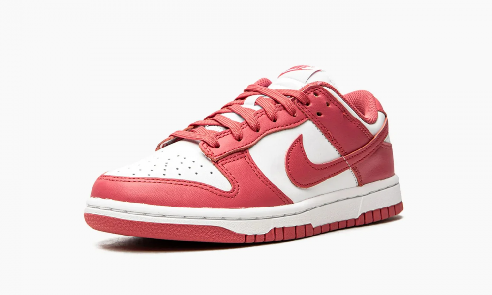 Pink nike good dunk